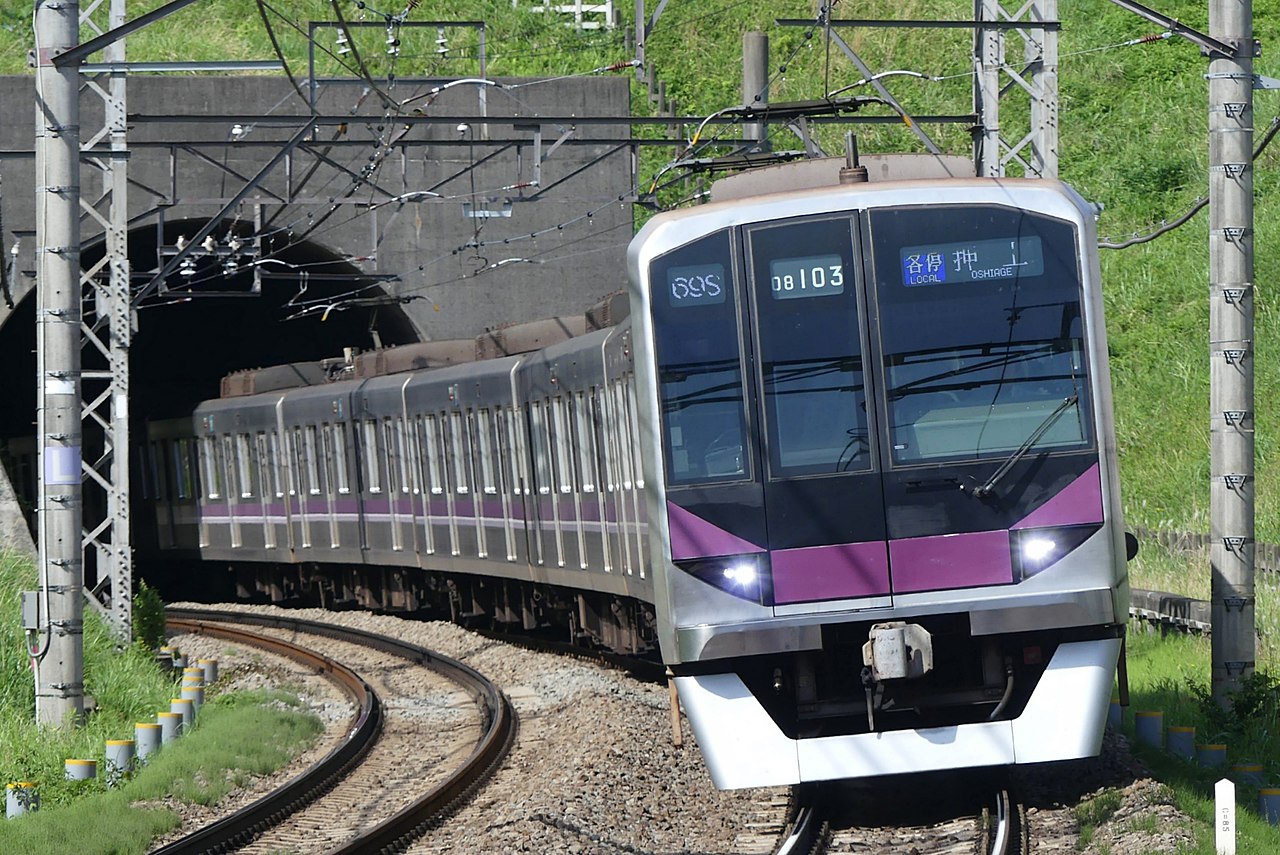 File:東京メトロ半蔵門線08系電車.jpg - 维基百科，自由的百科全书