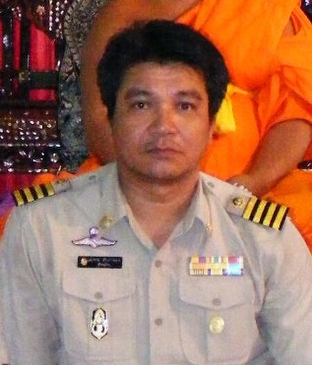 ไฟล์:(Som Chai Samphaothong) headman of Ban Khung Taphao in 2010.jpg