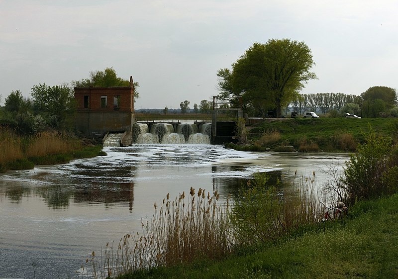 File:Электростанция - panoramio (1).jpg