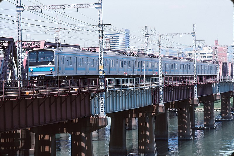 File:東海道本線 上淀川橋梁-91-04.jpg