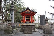 关神社和毛冢