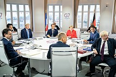 Trump dan lain pemimpin G7 duduk di meja rapat