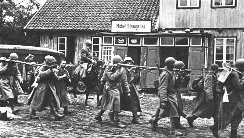 File:16th Rifle Division of the Red Army marching through the village of Stoniškiai, Lithuanian SSR in October 1944.jpg