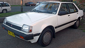1986-1988 Mitsubishi Colt (RD) GL sedan 01.jpg