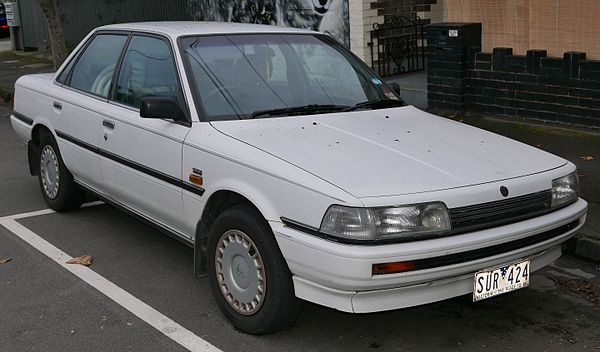 Holden Apollo (Toyota Camry) from 1989.