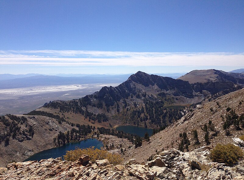 File:2013-09-18 11 50 58 View south-southeast from the northeastern sub-summit of Liberty Peak, Nevada.jpg