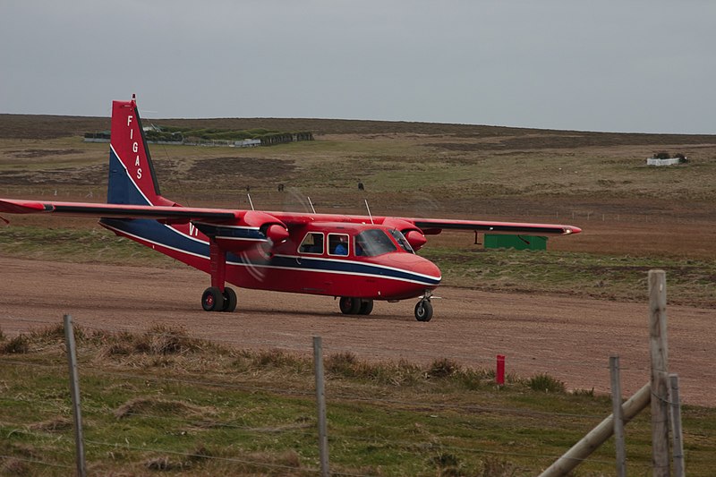 File:2635-sea-lion-figas-plane RJ.jpg