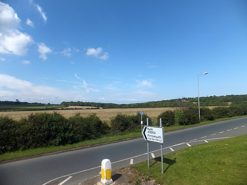 File:A3054 at Wootton roundabout - geograph.org.uk - 3038555.jpg