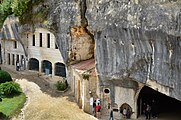 Überreste des in den Felsen gearbeiteten ersten Benediktinerklosters aus dem 8. Jahrhundert