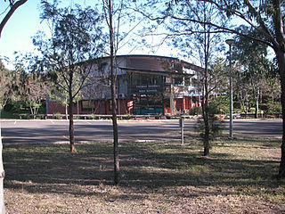 <span class="mw-page-title-main">Ambarvale, New South Wales</span> Suburb of Sydney, New South Wales, Australia