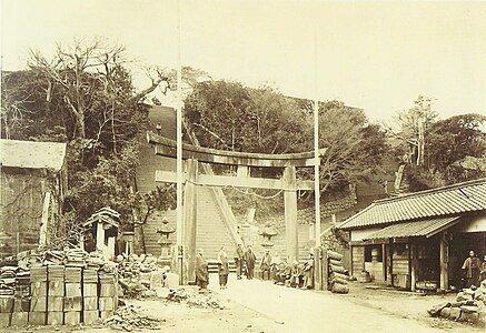 Torii à Tokyo en 1872.