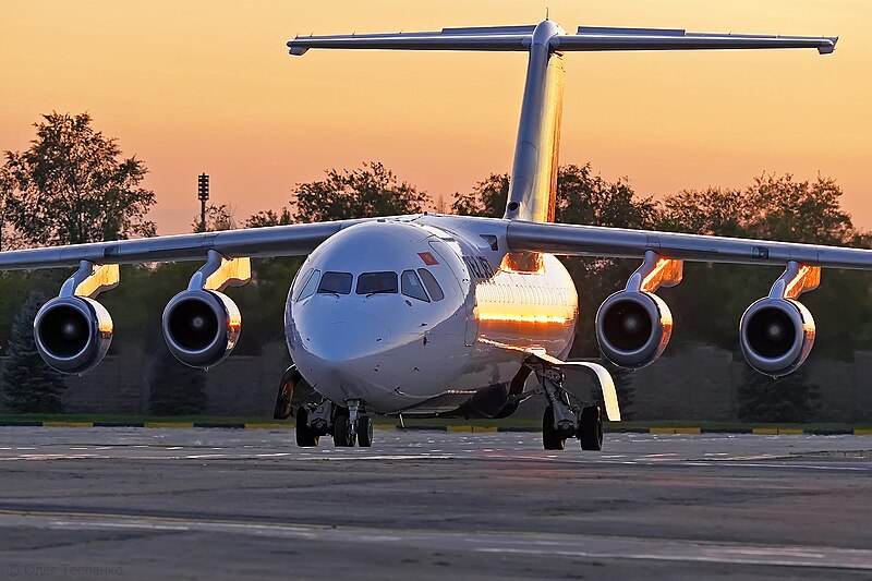 File:Avro RJ85.jpg