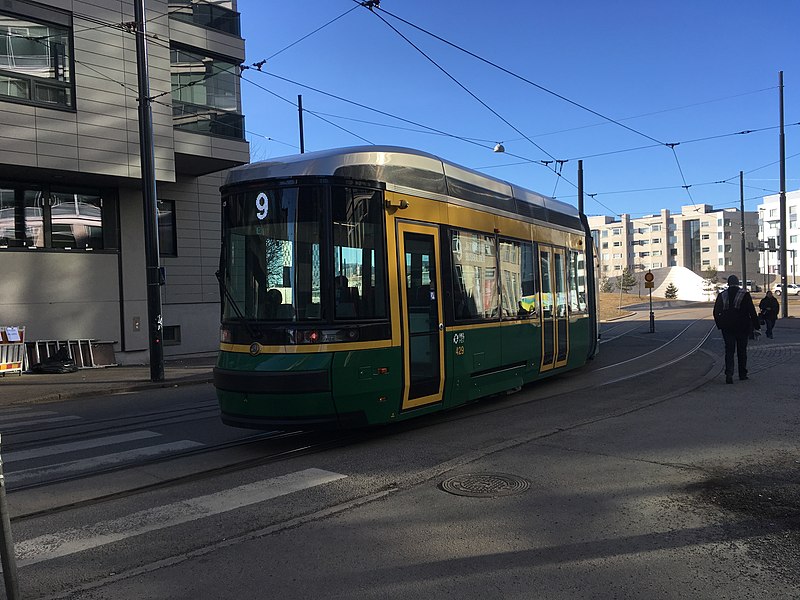 File:Back of newer tram with route number (42158194471).jpg