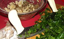 Mezzaluna (cucina) - Wikipedia