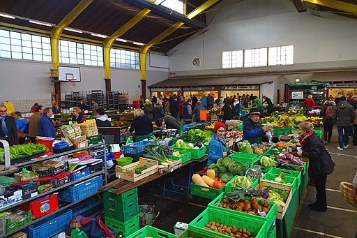 Bayreuth Wochenmarkt Rotmainhalle, Innenraum (Rotmain-Center Bayreuth)