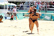 Deutsch: Beachvolleyball bei den Olympischen Jugendspielen 2018; Tag 9, 15. Oktober 2018; Mädchen, Viertelfinale: Italien-China 2–0 (21–16/21–9) English: Beach volleyball at the 2018 Summer Youth Olympics at 15 October 2018 – Girls Quarterfinals: Italy-China 2–0 (21–16/21–9)