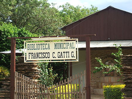 Library in Emboscada Bibliolteca de Emboscada.jpg