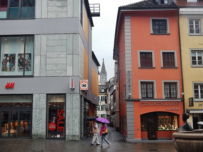 File:Blick von der Markstätte zum Münster in Konstanz - panoramio.jpg