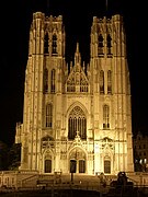 Brussel·les - Catedral de nit