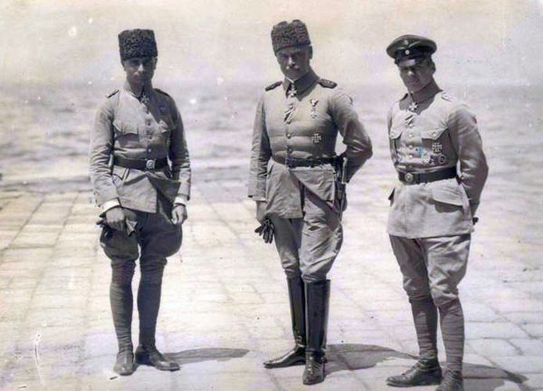 General Otto Liman von Sanders later to command Yildirim Army Group, with Hans-Joachim Buddecke, and Oswald Boelcke in Turkey, 1916