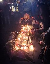 Mahnwache bei Kerzenschein auf dem Trafalgar Square 23. März