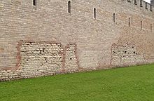 Part of the Roman fort (below the red bricks) outside Cardiff Castle Cardiff Castle (Roman wall).jpg