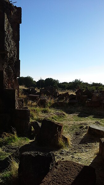 File:Cathedral of Talin (4-35th centuries).jpg