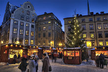 Christmas Market in Old Town (5285604343).jpg