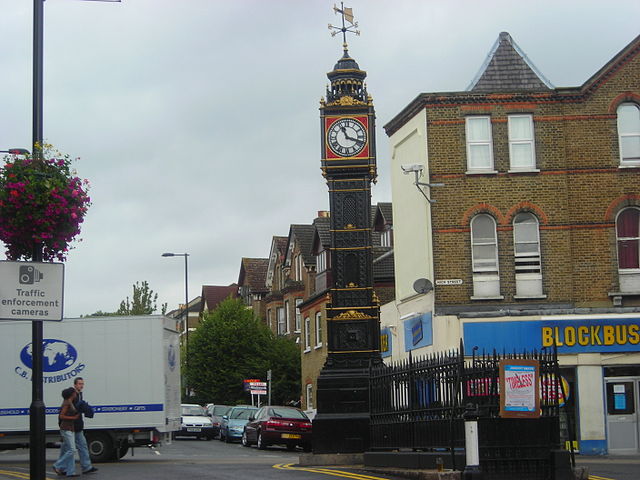 South Norwood Clock tower in 2007