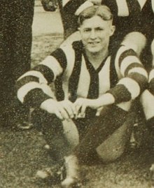 Dan Knott 1941.jpg