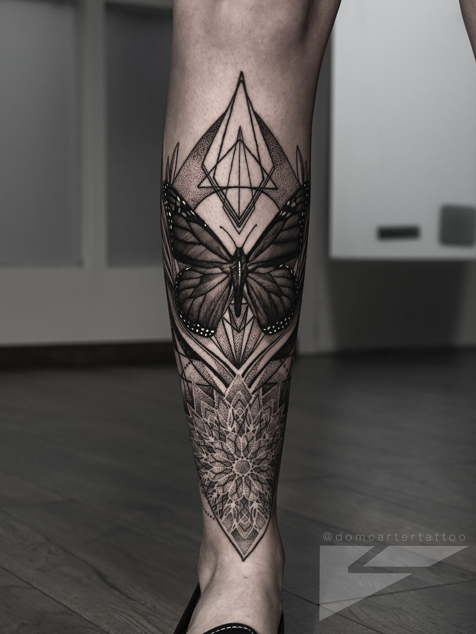 Geometric Blackwork Tattoos – ultrawolvesunderthefullmoon