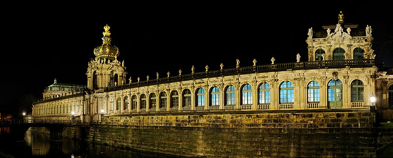 File:Dresden-Zwinger nacht-gp.jpg