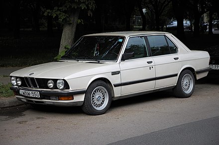 BMW E28 524td, the first mass-produced passenger car with an electronically controlled injection pump