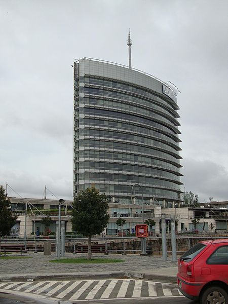 File:Edificio Malecón.JPG