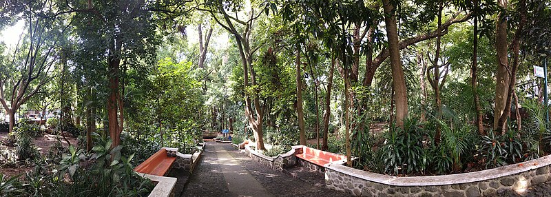 File:Entrance of Melchor Ocampo Park (Panoramic).jpg