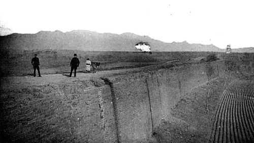 Extrémité de la Grande Muraille de Chine au bord de la mer