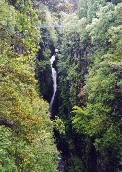 File:Falls of Measach - geograph.org.uk - 602001.jpg