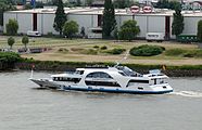 Auf Rundfahrt im Hamburger Hafen