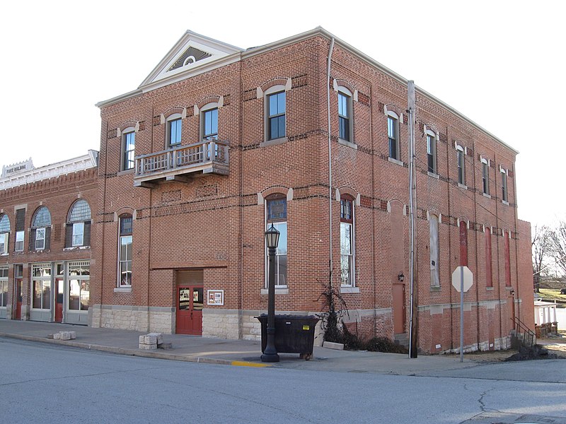 File:Finke Opera House.JPG