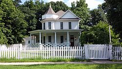 Fred Bartell House 001.jpg