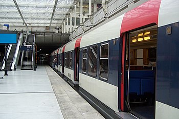 Stația TGV 2 a Aeroportului Charles-de-Gaulle