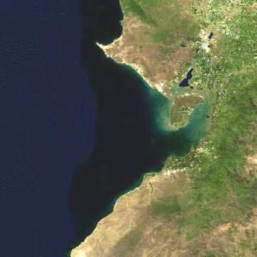 Gulf of Guayaquil Golfo de Guayaquil Blue Marble 2.jpg