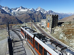 Das Weisshorn vom Gornergrat mit Zinalrothorn (links der Bildmitte)