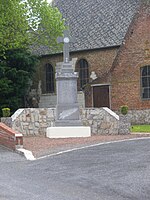 Monument aux morts[86]