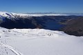 Hananipa - Utsikt mot Sørfjorden, Osterøybrua med Osterøy til høyre. Vareggen bakerst og Storfjellet akkurat midt i bildet. Begynnelsen på Gullfjellsplatået til venstre