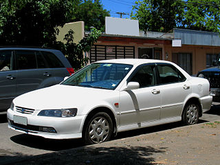 Honda Accord 2.0 1998 (14750218471)