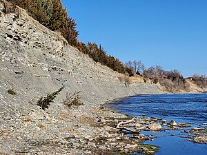 Indian Rock, Salina, Kansas, Smoky Hill diversion channel, North face, upper Wellington Formation 20211208 104723.jpg