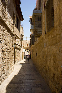 Jerusalem street Victor Grigas 2011 -1-25.jpg
