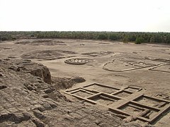 Ruševine antičnega mesta pod Zahodno Defufo