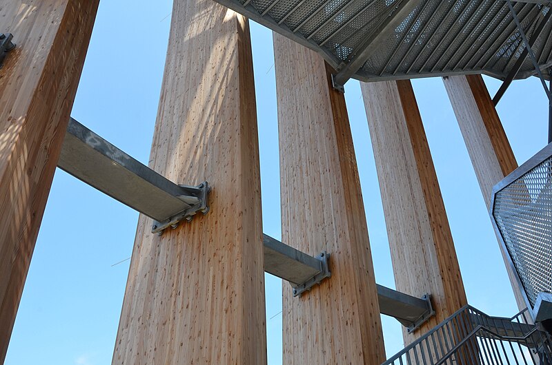 File:Keutschach Pyramidenkogelturm Konstruktions-Detail 08072013 4971.jpg